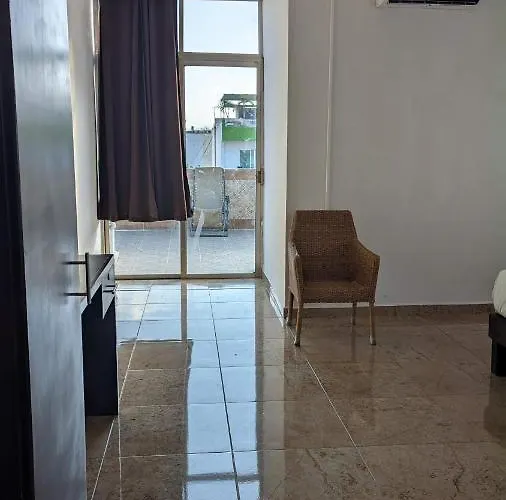 Playa Suites Hotel 3*